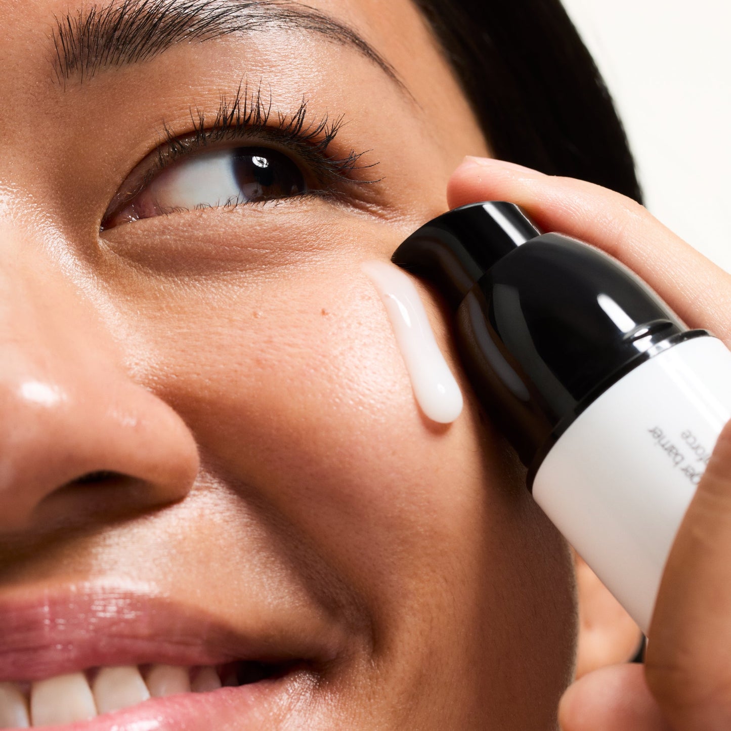 ectoin-hydro-barrier-serum-p0 Ectoin-Globals_Texture-bottle.jpg