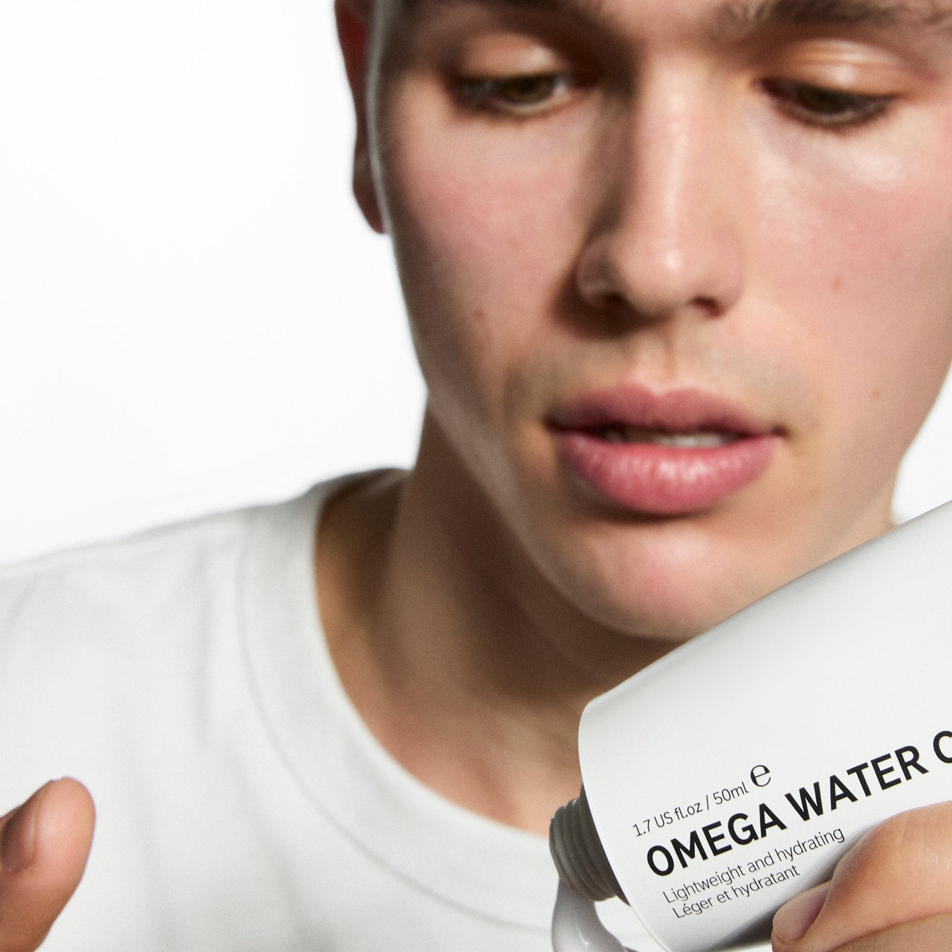 supersize-omega-water-cream-duo-p0 Omega100_Model_2000x2000_62065fcd-8c1b-4831-aefc-6f05325600fd.jpg