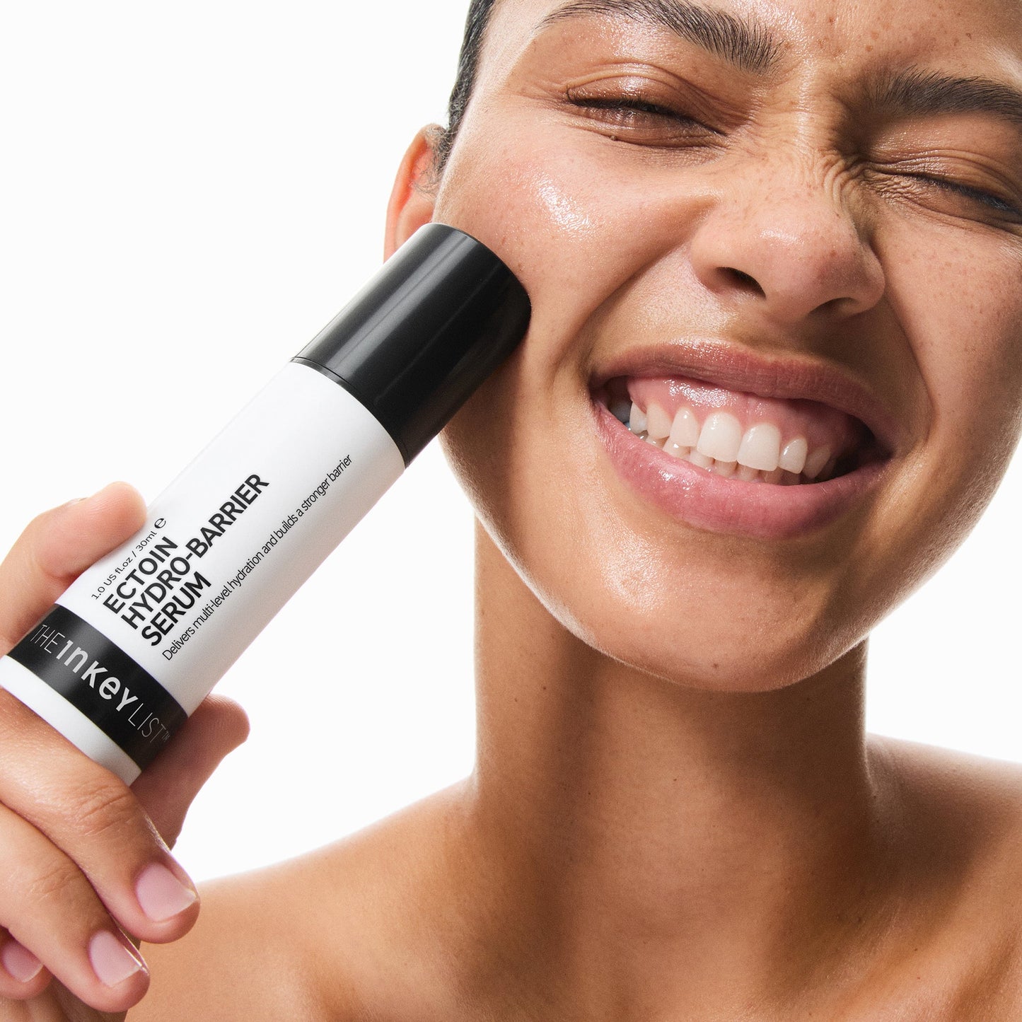ectoin-hydro-barrier-serum-p0 Omega50_Model_2000x2000_51d34848-519c-4045-b288-30216504f8ba.jpg