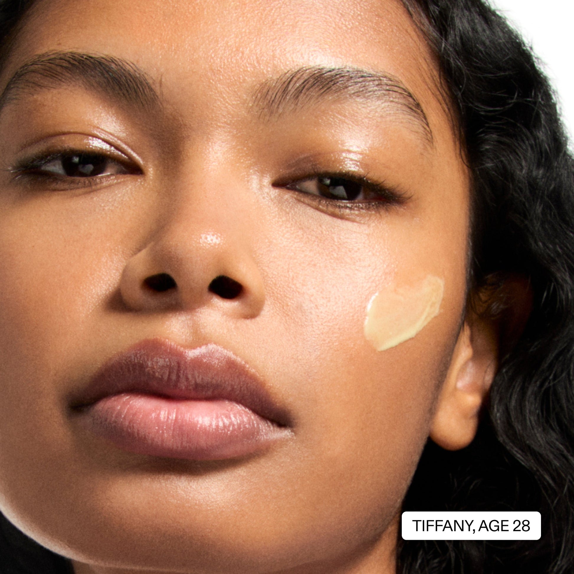 starter-retinol-serum-p7 StarterRetinol_Model2_2000x2000_fa44e5e2-09cd-4121-9780-08a9debd7d88.jpg